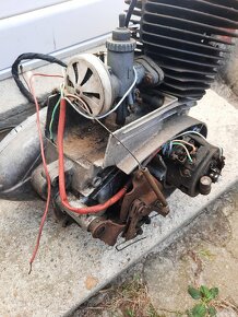 Jawa 250 590 šport motor - 4