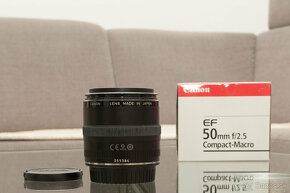 Canon EF 50mm f/2.5 Compact-Macro - 4