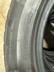 Predám zimné pneumatiky Nexen 225/55 R17 101 V - 4