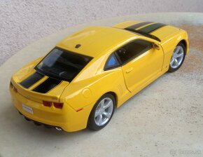 1:18 Chevrolet Camaro 2 x - 4