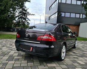 Škoda Superb 2.0 TDI DSG LAURIN&KLEMENT R.V.2011. - 4