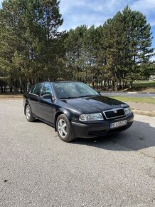 Predám Škoda Octavia Tour 1.6 benzín - 4