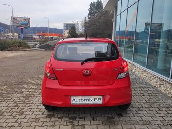 Hyundai i20 1.2i benzín (130tis.km.) r.v.2012 - 4