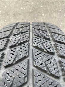 Predám zimné pneumatiky 195/65r15 Suzuki SX4 - 4