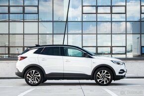 Opel Grandland X 1.2 TURBO S&S Ultimate - 4