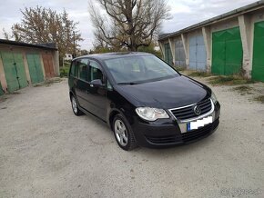 Volkswagen Touran 1,9 TDI  6-st, Manuál Facelift - 4