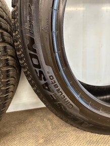 PIRELLI 215/55 R18 - 4