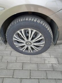 Pneu zimne175/65 r14 disky 5,5Jx14 4x100 ET36 - 4