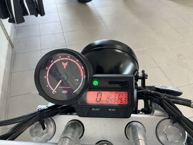 Yamaha MT-03 - 4