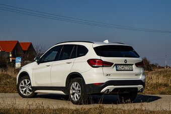 BMW X1 xDrive 20i A/T 2021 - 4