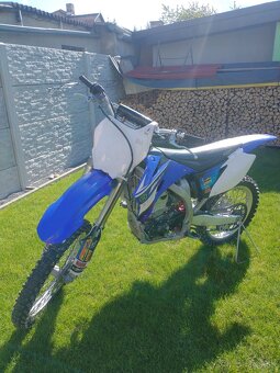 Yamaha yzf 250 - 4