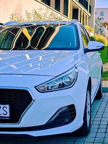 Hyundai i30 1,6 CRDI 2020 v Záruke + zimné pneumatiky - 4