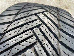 225/40 R18 Hankook - 4