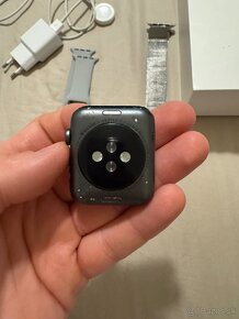 Apple Watch Series 3 42mm - 4