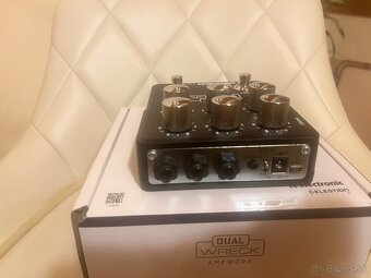 TC Electronic Dual Wreck Preamp Gitarový predzosilňovač - 4