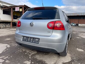 VW Golf 5 1.9 Tdi  M6 - 4