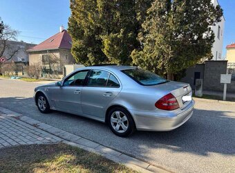 Predám Mercedes E320 CDI Avantgarde - 4