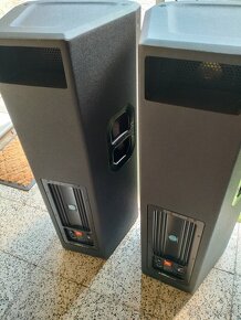 Predám výkonne  Aktivne reproboxy JBL - 4