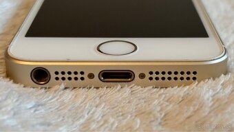 iPhone SE 1st Gen. 64 GB Gold - 4