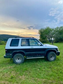 Isuzu Trooper 3.0 - 4