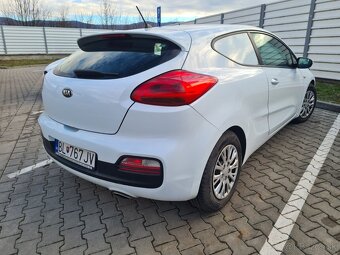 Kia ceed 1.4crdi 66kw rok 2015 - 4