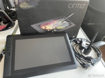 Grafický tablet Wacom LCD Cintiq 13HD + Creative Pen - 4