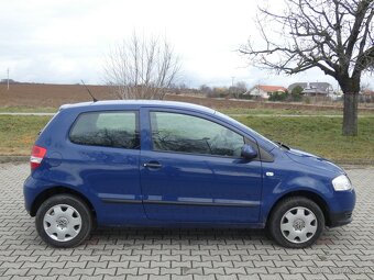 Volkswagen Fox 1,2 , 2008 , 130 000 km - 4