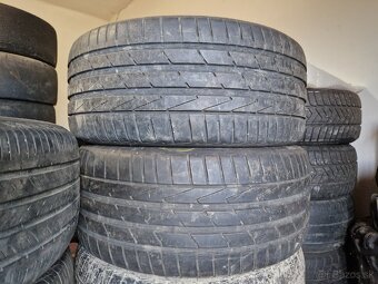 Hankook 255/40 R19 - 4