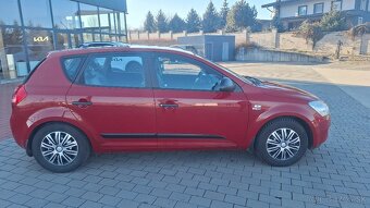 Kia ceed - 4