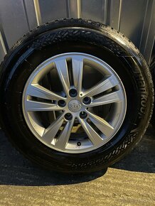 Zimne komplety originál Kia 215/70R16 - 4