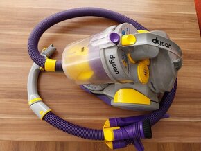 Dyson DC 05 - 4