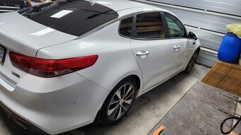 kia optima 1,7 crdi platinum 2016 - 4