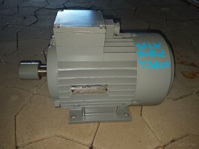 Predám pätkový el.motor aj prírubový el.motor 1,5kW 1410ot - 4