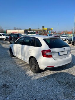 Škoda Rapid Spaceback 1.6 TDI, 2014, 66 kW, 226476 km - 4