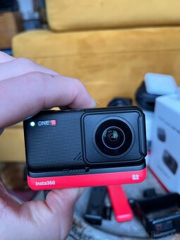 Insta 360 ONE R + 1 inch Leica + 360 modul, príslušenstvo - 4