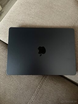 Macbook Air 13” M3 SK 2024 (Midnight) - 4