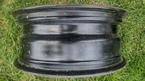 Plechový disk Volkswagen 5x112 R17 na rezervu (malá korózia) - 4