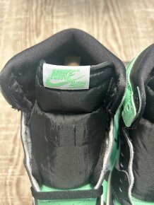 Air Jordan 1 High OG Green Glow GS - 4