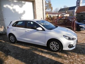 Hyundai i30 1.6 CRDi Comfort - 4