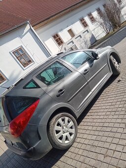 Peugeot 207SW 1,4benzin - 4