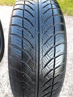 Good Year 205/60 R16 - 4