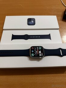 Predám Apple Watch Series 9 GPS 45mm strieborné - 4