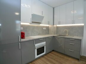 Na prenájom 2i PET Friendly byt s parkovaním v Rajke - 4