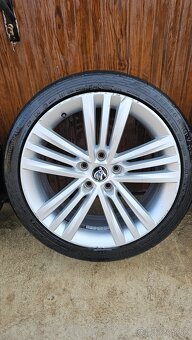 Škoda Sirius 5x112 R18 - 4