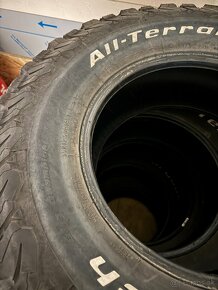 BFGoodrich All Terrain T/A KO2 35/12.50/R18LT - 4