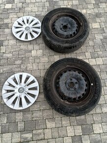 195/65 R15 + disky + puklice volkswagen - 4