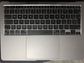 MacBook Air 13" Apple M1 - 4