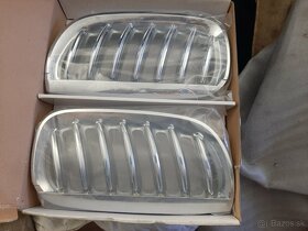 BMW x3 grill maska e83 04-07 Chromovy novy - 4