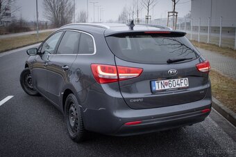 Kia Ceed SW 1.6 CRDi Silver 2018 /AJ NA SPLÁTKY/ - 4