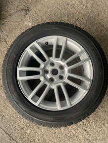 Land Rover Range Rover 5x120 255/55 R19 zimne - 4